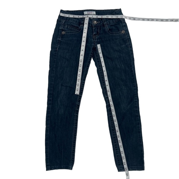 Candie’s Crop Jeans Size 0 Women’s - Picture 4 of 4